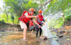 IJTI - Pokja Wartawan Depok dan Kejari Bersihkan Ciliwung dari Sampah