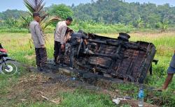 Mobil Pencuri Hewan Ternak di Pandeglang Dibakar Masa, Hingga Saat Ini Pelaku Masih Buron