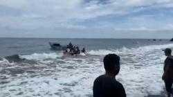 Jalani Ritual Adat bersama Keluarga, Pemuda Ini Tewas Terseret Ombak Pantai Ave Taduma