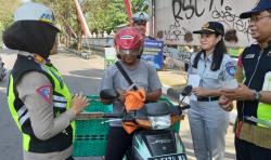 Operasi Patuh Candi 2024 di Sukoharjo, Satlantas Edukasi Pemotor Bronjong