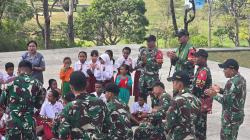 Nagakustik dan Bagi Buku, Cara Satgas Yonkav 6 Naga Karimata Meriahkan HAN 2024