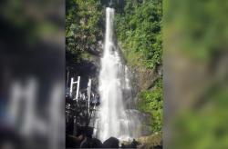 Air Terjun Tamasapi, Surga Tersembunyi di Mamuju