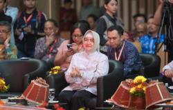 Indira Yusuf Ismail, Wajah Perempuan dalam Pembangunan Makassar di Investmen Forum