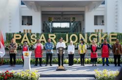 Pasca Diresmikan Presiden, Pj Gubernur Jateng Ingin Pasar Jongke Surakarta Dijaga dengan Baik