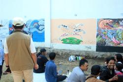 Kompetisi Mural di Pasuruan: Kantor Dinas Perikanan Disulap Jadi Galeri Seni