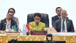 Berani! Menlu Retno Marsudi Serukan Gencatan Senjata di Depan Menlu AS