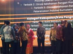 Kota Semarang Raih Penghargaan Pelaksana Gerakan Pangan Murah Kabupaten/Kota Terbaik 2 Nasional