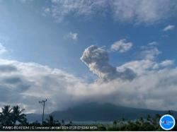 Gunung Lewotobi Laki Laki di Flotim Kembali Meletus Pagi Ini