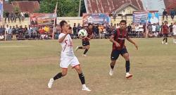 Pertandingan Final Turnamen Kapolres Pijay 2024, Putra Geumpang FC Kalahkan AJ Motor FC Skor 4-2