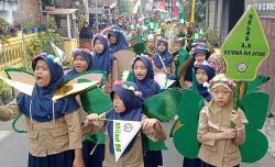 Meriah, Pawai Taaruf Milad SD Muhammadiyah Mutihan Wates ke-98