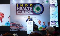 Budi Gunadi Sadikin Resmi Membuka Pameran  Indohealthcare Gakeslab Expo 2024