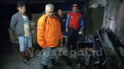 Bengkel Mebel di Kota Tegal Terbakar