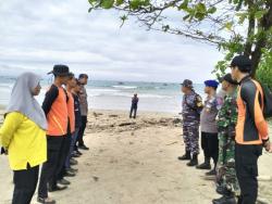 Keluarga Harap Pengamen Ondel Ondel Hilang Terseret Ombak Pantai Karang Seke Ditemukan