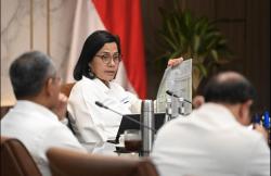 Sri Mulyani Tanggapi Penurunan PMI Manufaktur Indonesia: Analisis Penyebab dan Strategi Pemulihan