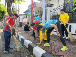 HUT ke-79 Pengayoman: Kemenkumham Jateng Adakan Bersih-Bersih Lingkungan