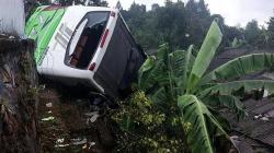 Bus Pariwisata Puncak Kecelakaan, 8 Penumpang Terluka