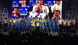 Persib Perkenalkan 30 Pemain Lengkap dengan Nomor Punggung