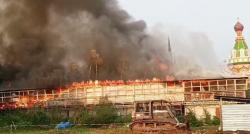 Kebakaran Hebat Landa Taman Bunga Celosia Bandungan Kabupaten Semarang