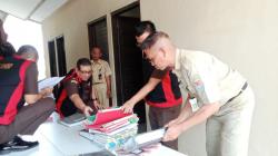 Tim Pidsus Kejari Cilacap Geledah Kantor UPTD Dinas PUPR Terkait Korupsi