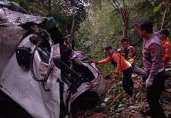 Terungkap, Ini Penyebab Kecelakaan Maut Fortuner Masuk Jurang di Batang Tewaskan 4 Orang