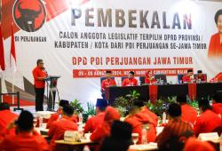 Pesan Megawati untuk Caleg DPRD Terpilih se-Jatim, Tampilkan Kerja Penuh Kedisiplinan