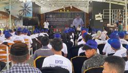 Suhardi Duka Membuka Wawasan Masyarakat Sulbar Tentang Pentingnya Rehabilitasi Mangrove