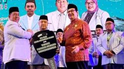 Yayasan Prabowo Subianto Djojohadikusumo Bantuan 100 Unit Mobil Pemelihara Masjid ke BKPRMI