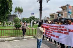 Laporan Tidak Diproses Satu Tahun, Warga dan Mahasiswa Geruduk Polda Sumut