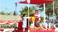 BNPP Gelar Upacara Bendera Detik-detik Proklamasi HUT ke-79 RI di Pintu Batas Negara Motaain