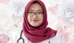 Ibu Almarhumah dr Aulia Risma Menangis Duka, Tuntut Keadilan, Terluka Kehilangan Anak dan Suami