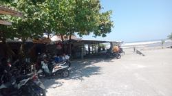 Libur Hari Kemerdekaan, Objek Wisata Pantai Apra Sindangbarang Cianjur Padat Pengunjung