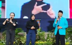 Grand Opening Masta PMB 2024, UMS Hadirkan Winda Utami Penerjemah Bahasa Isyarat Viral