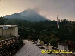 Aktivitas Vulkanik Merapi Meningkat, Warga Diminta Antisipasi Guguran Lava dan Awan Panas