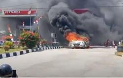 Viral Mobil Terbakar setelah Isi BBM di SPBU Bengkulu, Penyelamatan Satu Keluarga Dramatis 