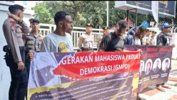 Massa GMPD Desak DKPP Periksa 5 Komisioner KPU Mimika