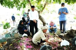 Ayah Mendiang Dokter Aulia Risma Meninggal, FK Undip: Kami Turut Berduka Cita