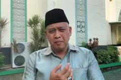 Tri Adhianto-Abdul Harris Bobihoe Calon Wali Kota-Wakil Wali Kota Pertama Daftar ke KPU Kota Bekasi