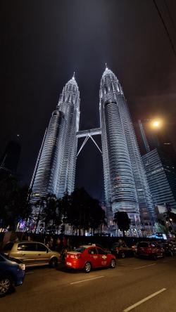 4 Hal yang Bikin Kuala Lumpur Jadi Destinasi Liburan Seru