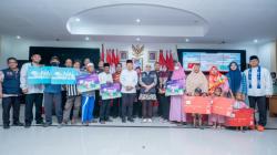 Bank DKI Distribusikan Bansos di Kepulauan Seribu