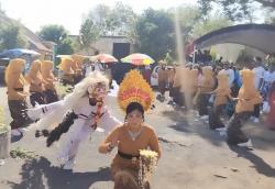 Keseruan Warga Sumberbendo Probolinggo, Pertama Kali Menggelar Karnaval Desa di Peringatan HUT RI