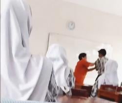 Viral! Video Kekerasan Oknum Guru pada Siswa di SMAN 2 Cianjur, Kepsek: Kita Tindak Lanjuti