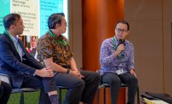 Dialog Warung Nusantara bertema 