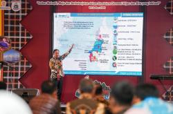 Pj Gubernur Sulbar Paparkan Potensi Sulbar di West Sulawesi Investment Forum 2024