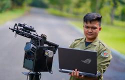 Keren,Mahasiswa di Riau Ciptakan Kendali Jarak Jauh Sistem Penggerak Senjata, Terinspirasi dari Film