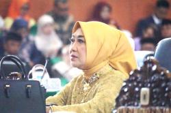 Profil Juanah Sarmili Dewan Paling Rajin, Srikandi Golkar Menangkan Imam-Ririn