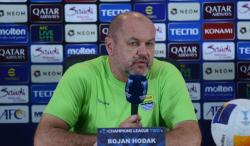 Bojan Hodak Minta Pemain Persib Pulihkan Kondisi Jelang Lawan Persebaya