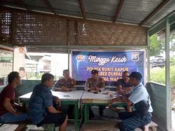 Bhabinkamtibmas Agendakan Giat Minggu Kasih, Bertujuan Mendengarkan Masukan dan Keluhan Masyarakat