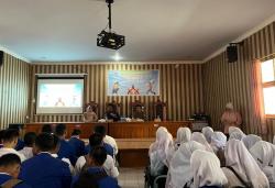 PT. PLN Indonesia Power UBP Cilegon Peduli Sosialisasikan HIV/AIDS, Di SMKN 1 PuloampeL