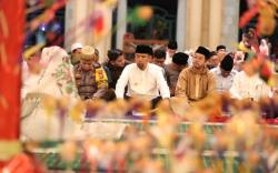 Pjs Wali Kota Makassar Buka Peringatan Maulid Nabi dan Kukuhkan Pengurus Remaja Masjid Raya