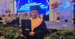 Tak Henti Menuntut Ilmu, Dr. Mukhrojin Kembali Raih Gelar Sarjana Ketiga, Prestasi yang Membanggakan